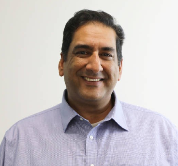 Tarun Loomba, President and CEO, Mitel